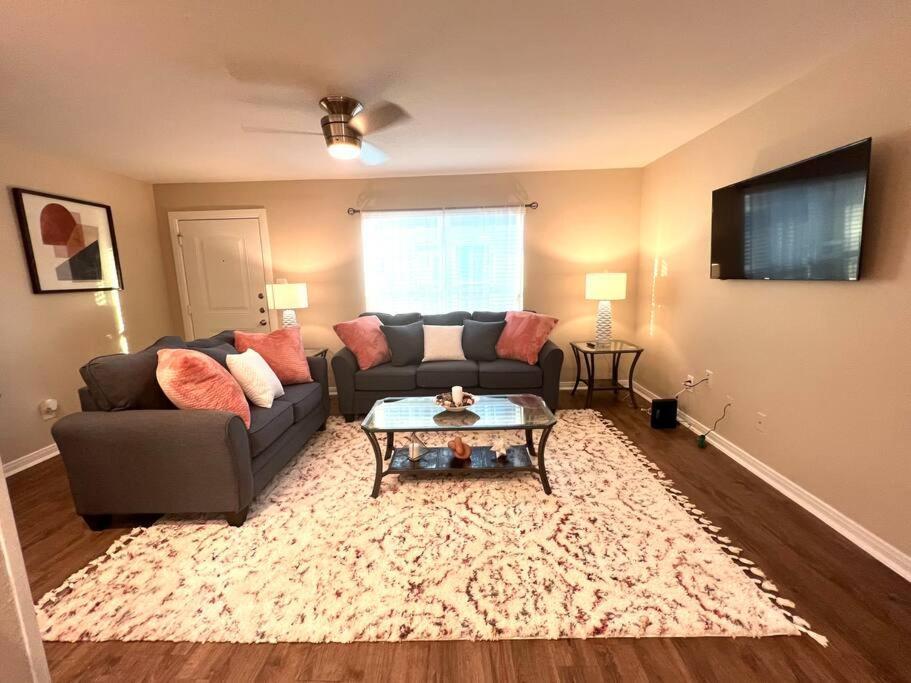 Lovely 2 Bedroom/2 Bath Houston, Heights/Galleria מראה חיצוני תמונה